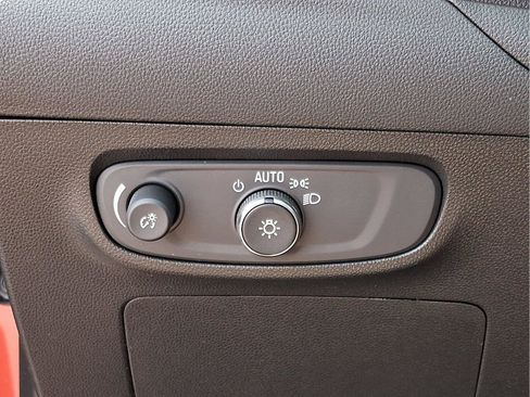 Used 2024 Buick Encore GX Sport Touring w/ Comfort Package FWD image 21