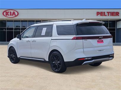 Used 2022 Kia Carnival SX