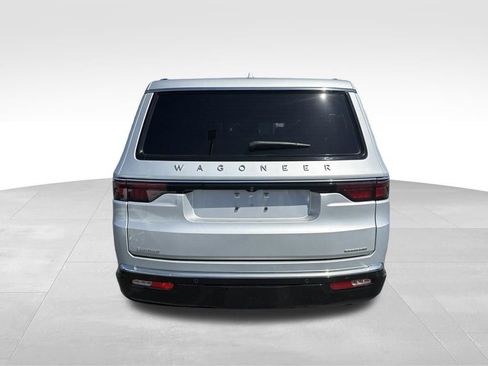 Used 2022 Jeep Wagoneer Series I w/ Convenience Group I AWD/4WD image 6