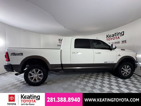 Used 2021 RAM 2500 Limited AWD/4WD image 4