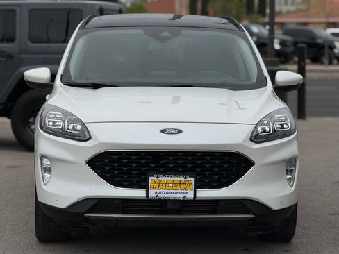Used 2020 Ford Escape Titanium AWD/4WD image 3
