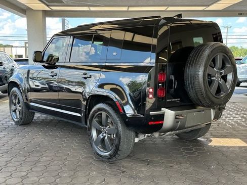 Used 2022 Land Rover Defender 110 X-Dynamic HSE AWD/4WD image 24