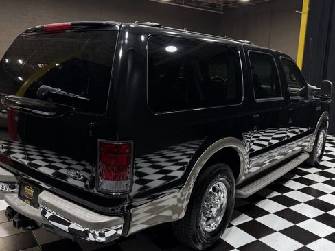 Used 2001 Ford Excursion Limited image 10