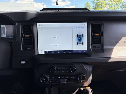 Used 2024 Ford Bronco Badlands AWD/4WD image 29