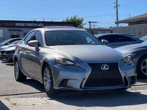 Used 2015 Lexus IS 250 RWD image 1