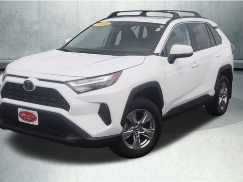 Used 2023 Toyota RAV4 XLE w/ Convenience Package AWD/4WD image 18