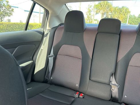 New 2026 Nissan Sentra SR w/ Floor Mat Package FWD image 13