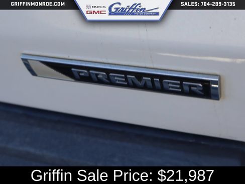 Used 2018 Chevrolet Tahoe Premier AWD/4WD image 14