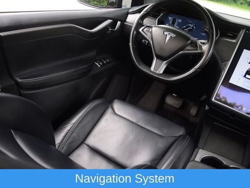 Used 2018 Tesla Model X AWD/4WD image 2