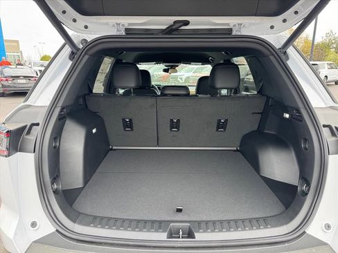 New 2026 Chevrolet Equinox ACTIV FWD image 7