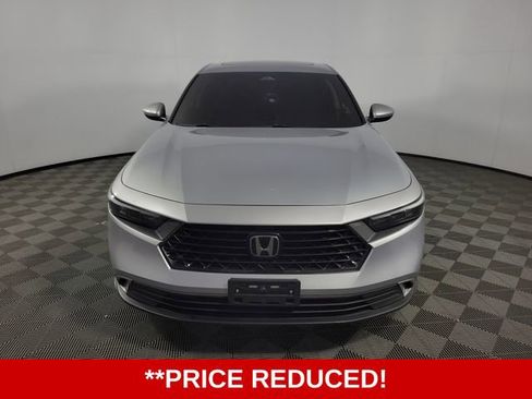 Used 2024 Honda Accord EX image 2