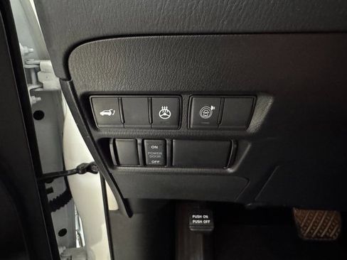 Used 2024 INFINITI QX80 Premium Select w/ Cargo Package image 10