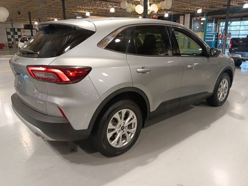 Used 2024 Ford Escape Active image 6