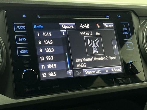 Certified 2017 Toyota Tacoma TRD Off-Road image 13