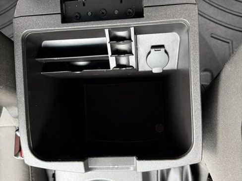 Used 2012 Nissan Xterra PRO-4X image 27