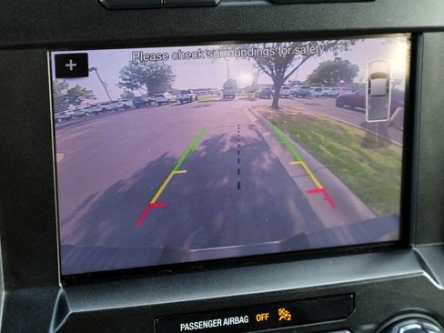 Certified 2019 Ford F150 Lariat AWD/4WD image 9