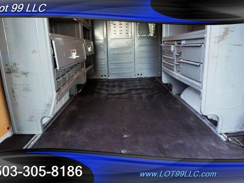 Used 2020 Nissan NV 3500 SL RWD image 3