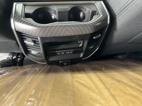 New 2026 RAM 3500 Big Horn AWD/4WD image 17