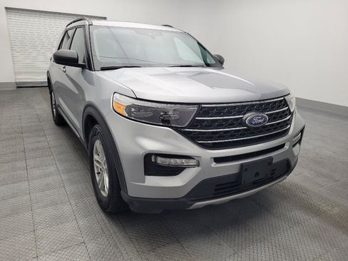 Used 2024 Ford Explorer XLT w/ Equipment Group 202A image 14