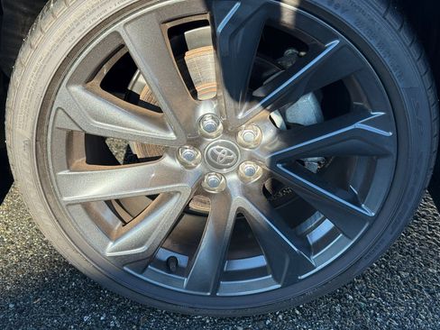 Used 2024 Toyota Corolla SE image 9