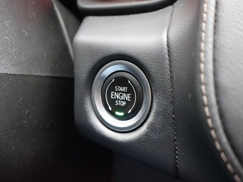 Used 2021 Chevrolet Tahoe High Country image 35