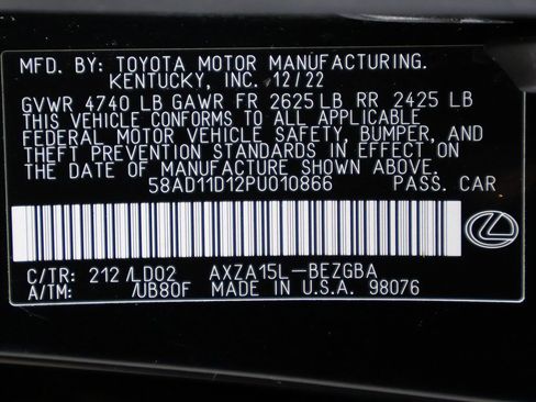 Used 2023 Lexus ES 250 w/ Premium Package image 44