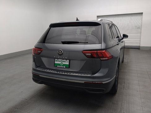 Used 2022 Volkswagen Tiguan SE FWD image 7