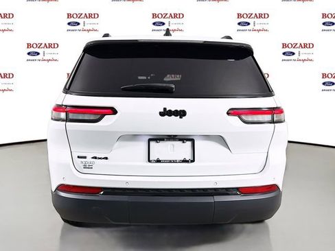Used 2023 Jeep Grand Cherokee L Laredo AWD/4WD image 7