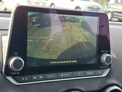 Used 2024 Nissan Sentra SV image 30