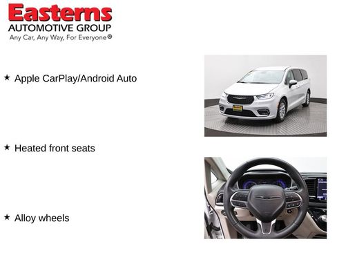 Used 2023 Chrysler Pacifica Touring-L FWD image 11
