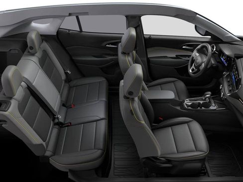 New 2026 Chevrolet Trax ACTIV w/ Sunroof Package FWD image 20