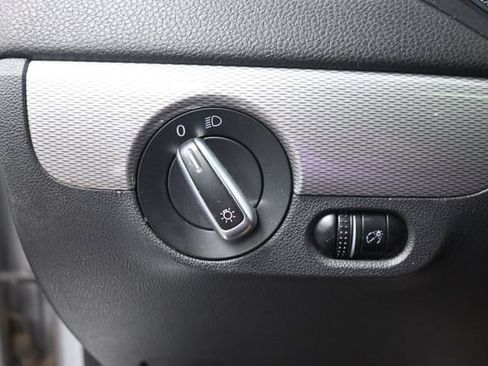Used 2015 Volkswagen Jetta TDI SE FWD image 27