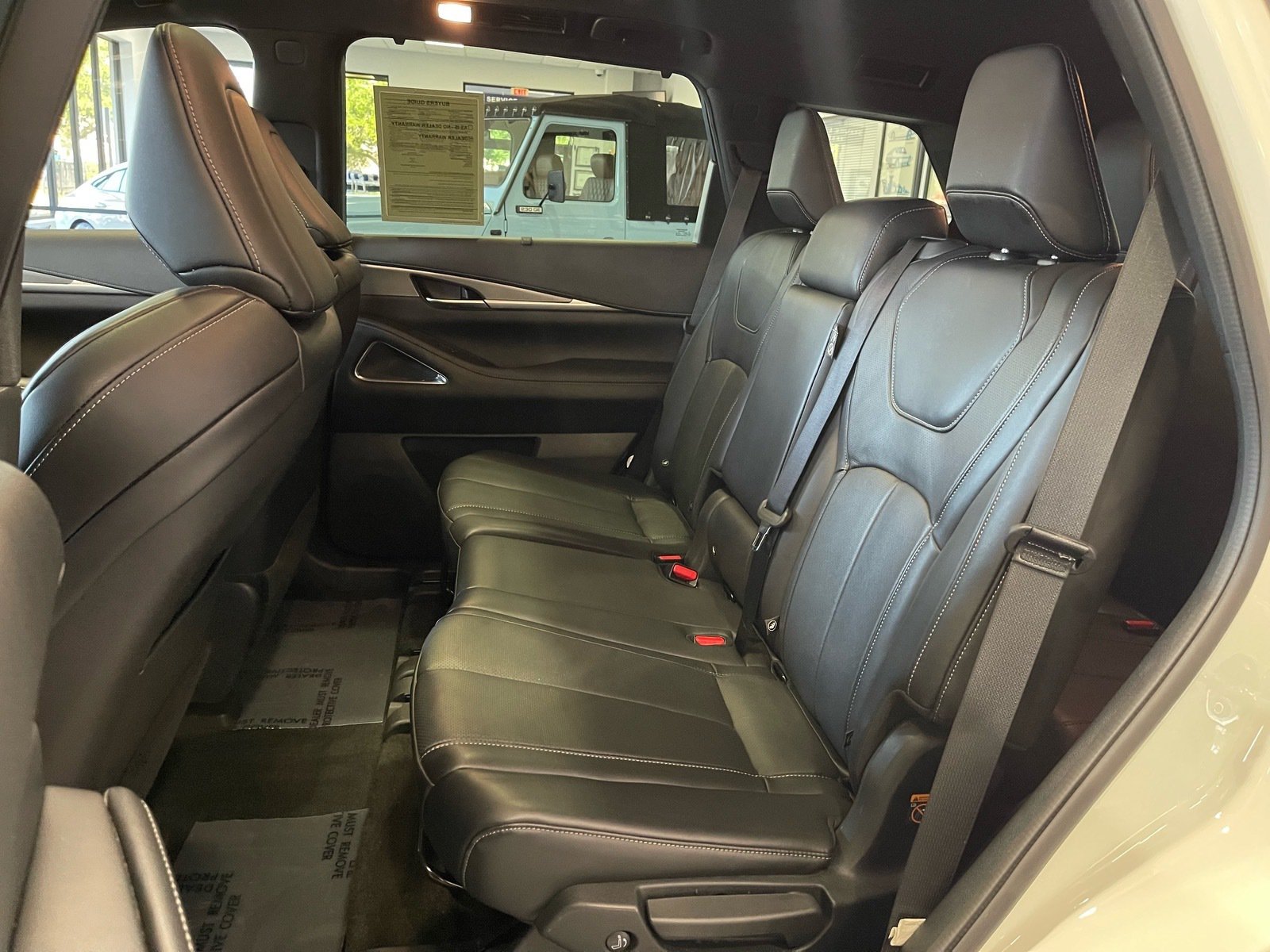 Used 2025 INFINITI QX60 Luxe w/ Black Edition AWD/4WD image 33