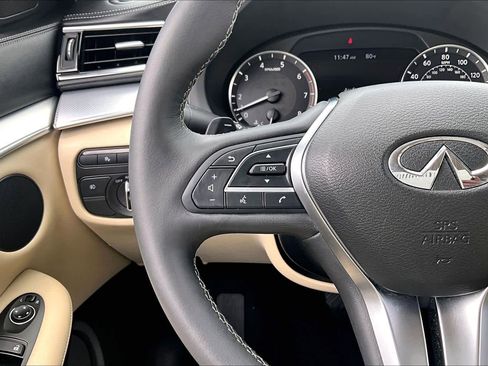 Used 2020 INFINITI QX50 Luxe w/ Navigation Package FWD image 24