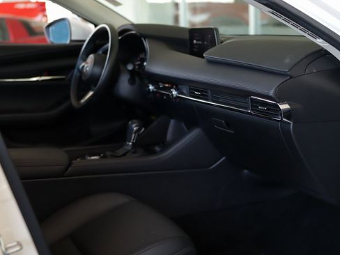 Used 2025 MAZDA MAZDA3 s image 31