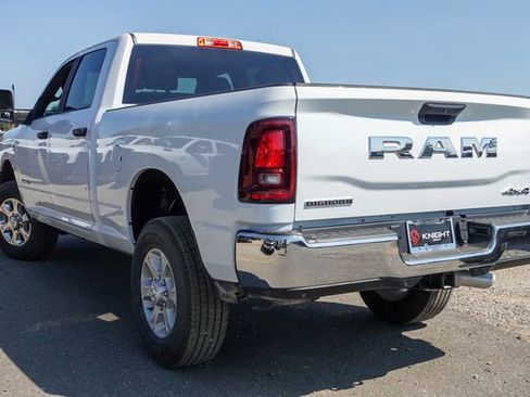 New 2025 RAM 2500 Big Horn image 12
