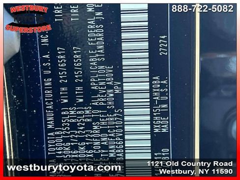 Used 2023 Toyota Corolla Cross S image 21