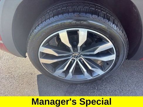 Used 2021 Volkswagen Atlas Cross Sport SEL Premium R-Line AWD/4WD image 45
