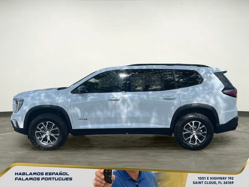 New 2026 GMC Acadia AT4 image 3