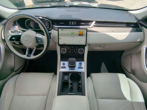 Used 2022 Jaguar F-PACE S AWD/4WD image 17