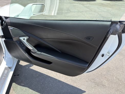 Used 2014 Chevrolet Corvette Stingray Convertible w/ 2LT Preferred Equipment Group RWD image 19