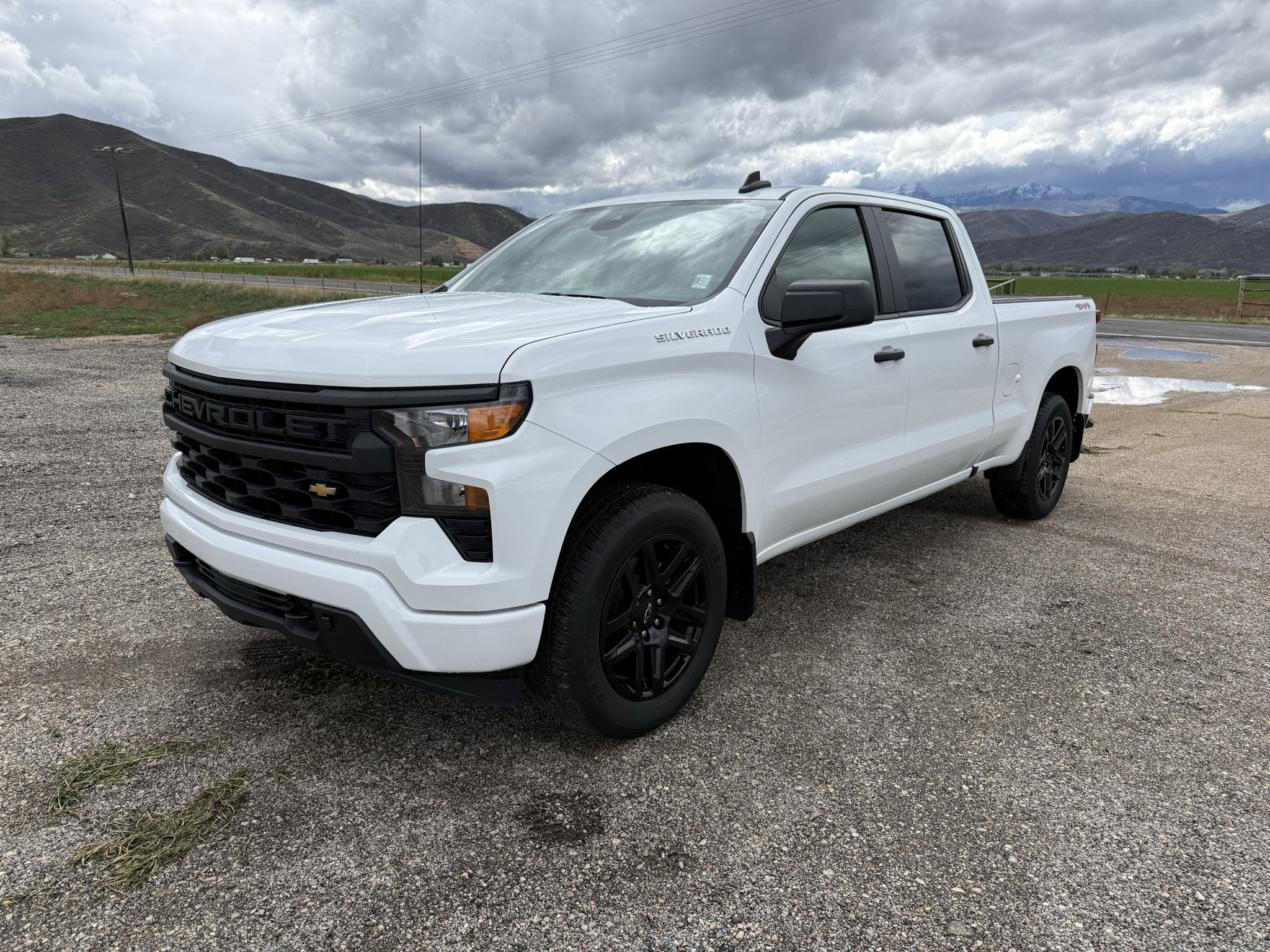Used 2024 Chevrolet Silverado 1500 Custom AWD/4WD image 3