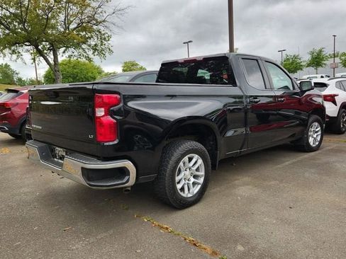 Used 2023 Chevrolet Silverado 1500 LT image 2