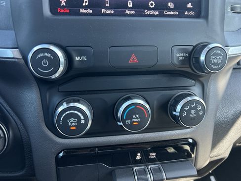 Used 2020 RAM 1500 Big Horn RWD image 26