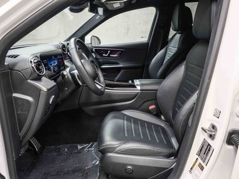 Certified 2025 Mercedes-Benz GLC 350e 4MATIC image 23