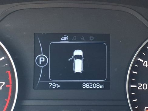 Used 2019 Kia Sportage LX image 26