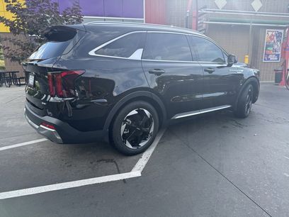 Used 2025 Kia Sorento EX w/ EX Panoramic Sunroof Package