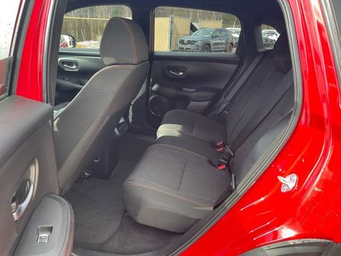 Used 2025 Honda HR-V Sport image 18