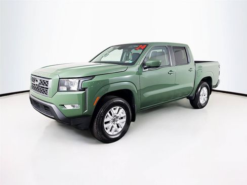 Used 2024 Nissan Frontier SV w/ SV Convenience Package AWD/4WD image 7