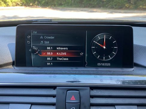 Used 2017 BMW 340i xDrive Sedan AWD/4WD image 29